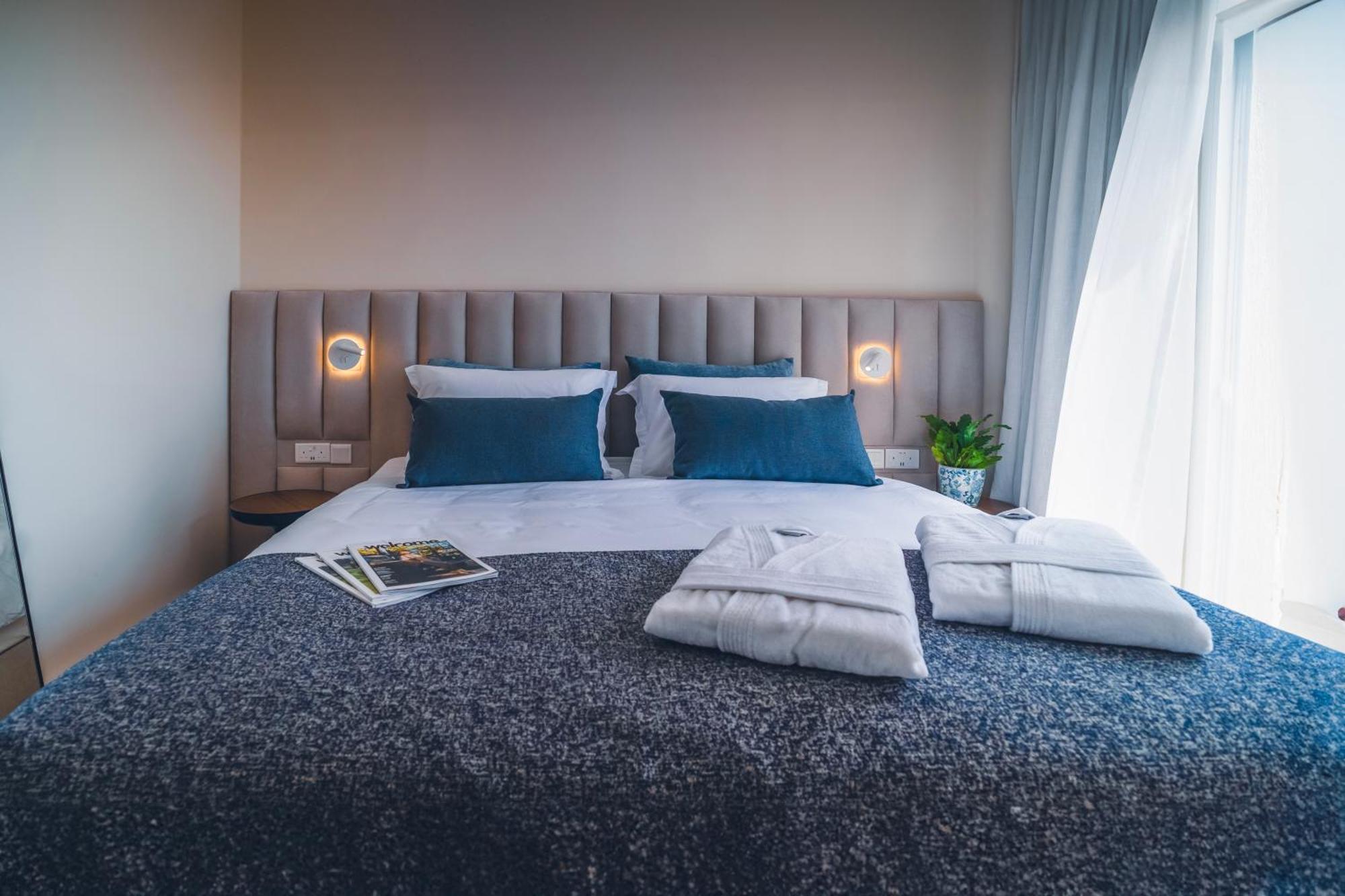 Отель Wellclub - Wellness Family Experience - Seaview Пафос Экстерьер фото