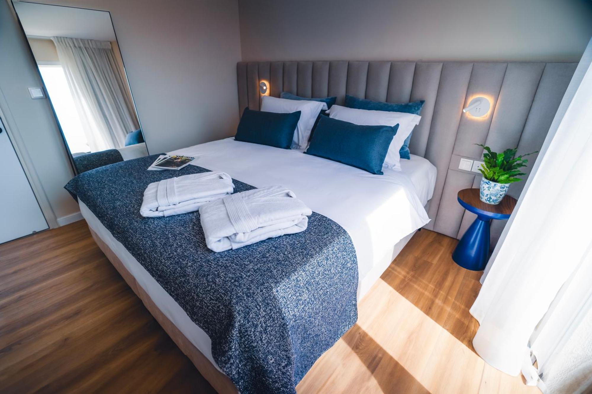 Отель Wellclub - Wellness Family Experience - Seaview Пафос Экстерьер фото