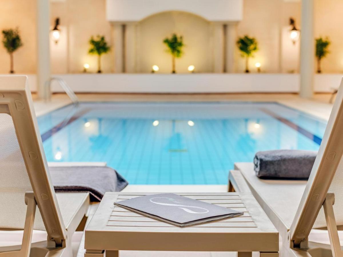 Отель Wellclub - Wellness Family Experience - Seaview Пафос Экстерьер фото